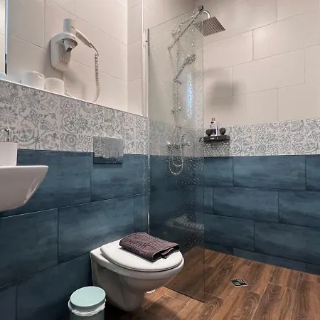 Vendégház Alice House 3*
